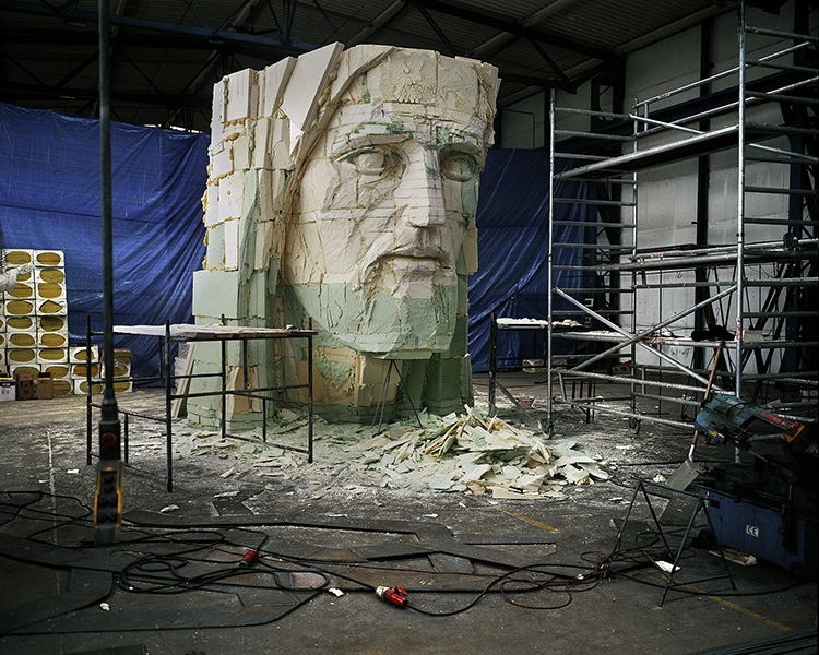 POLAND / Swiebodzin / 08.2008
The monument of Christ the King of the Universe. The 4.7 metre high Jesus’s head sculptec in a block of pasted Styrodur plates.

¬© Michal Luczak / Anzenberger